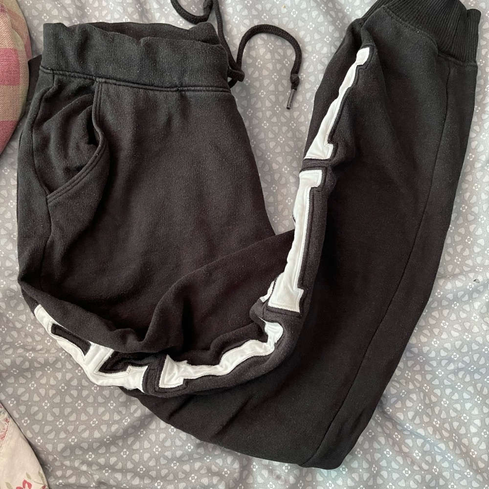 VS PINK JOGGERS